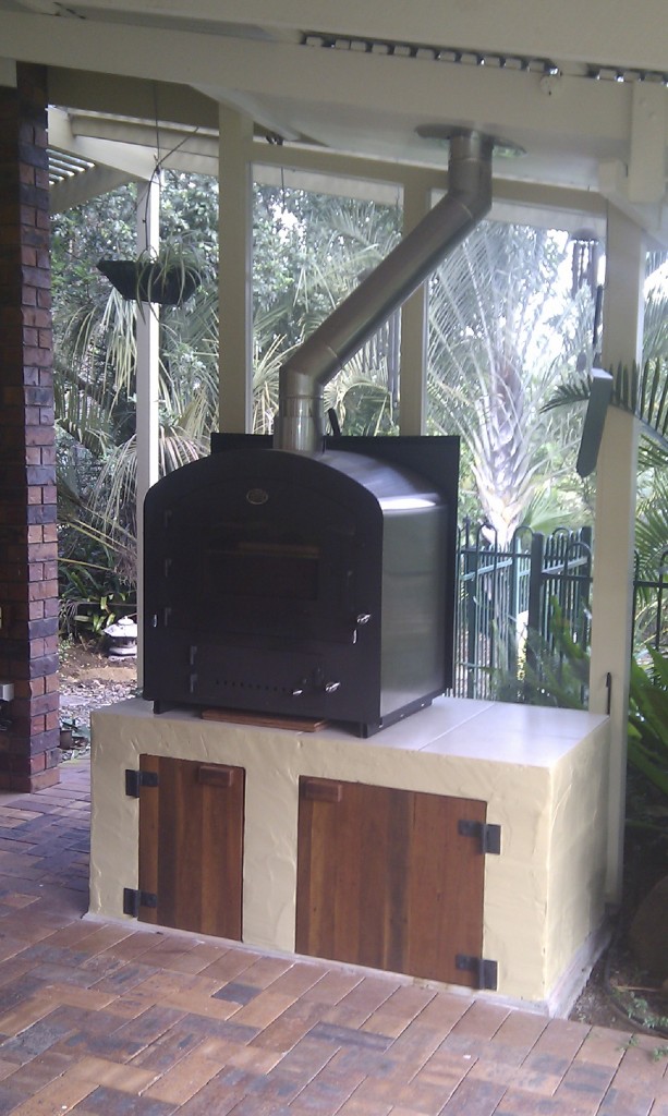 Pizza Oven and flue